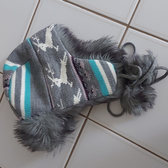 Billabong Winter Trapper Hat - Picture 3 of 4